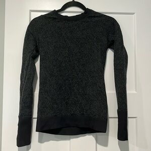 Lululemon long sleeve top